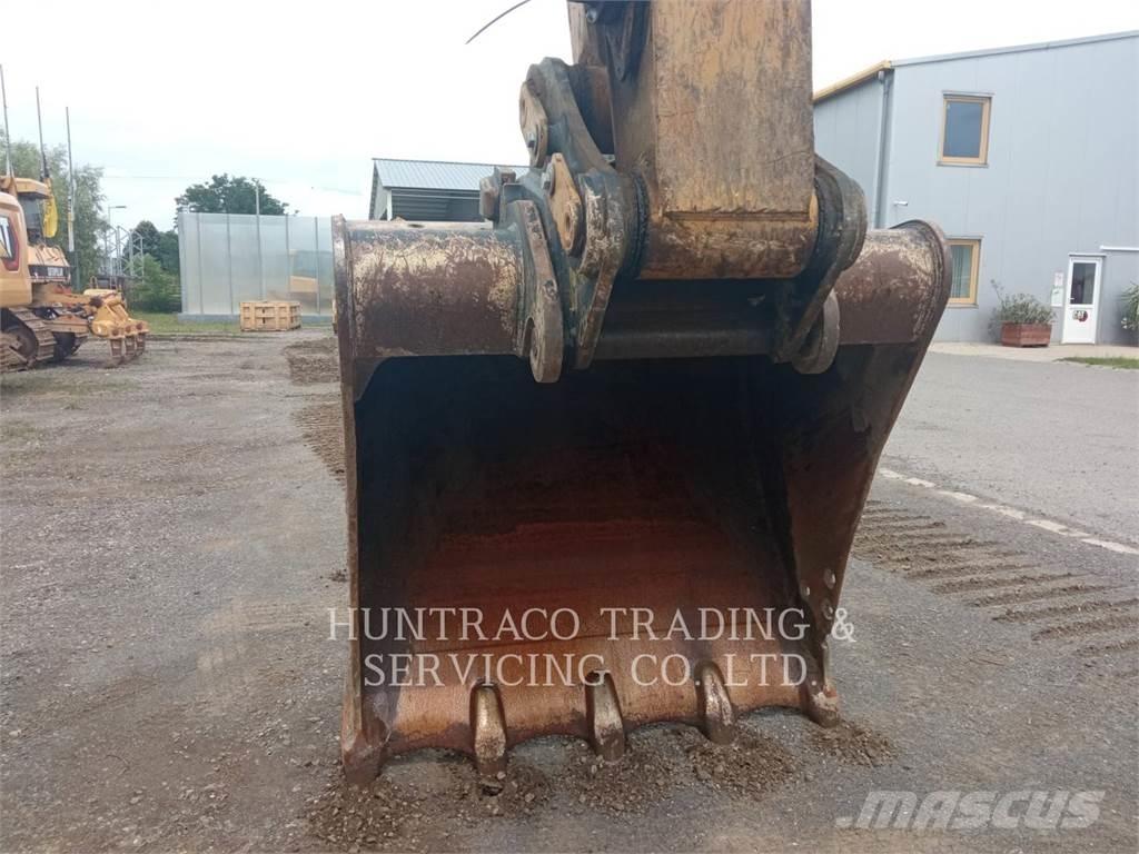 CAT 326-07 Excavatoare pe șenile
