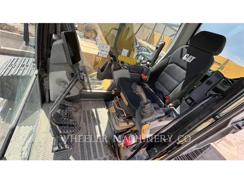 CAT 326 CF Excavatoare pe șenile
