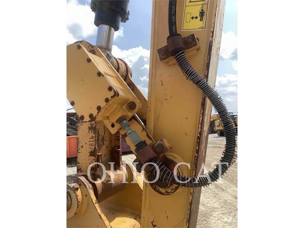CAT 326 SLR Excavatoare pe șenile

