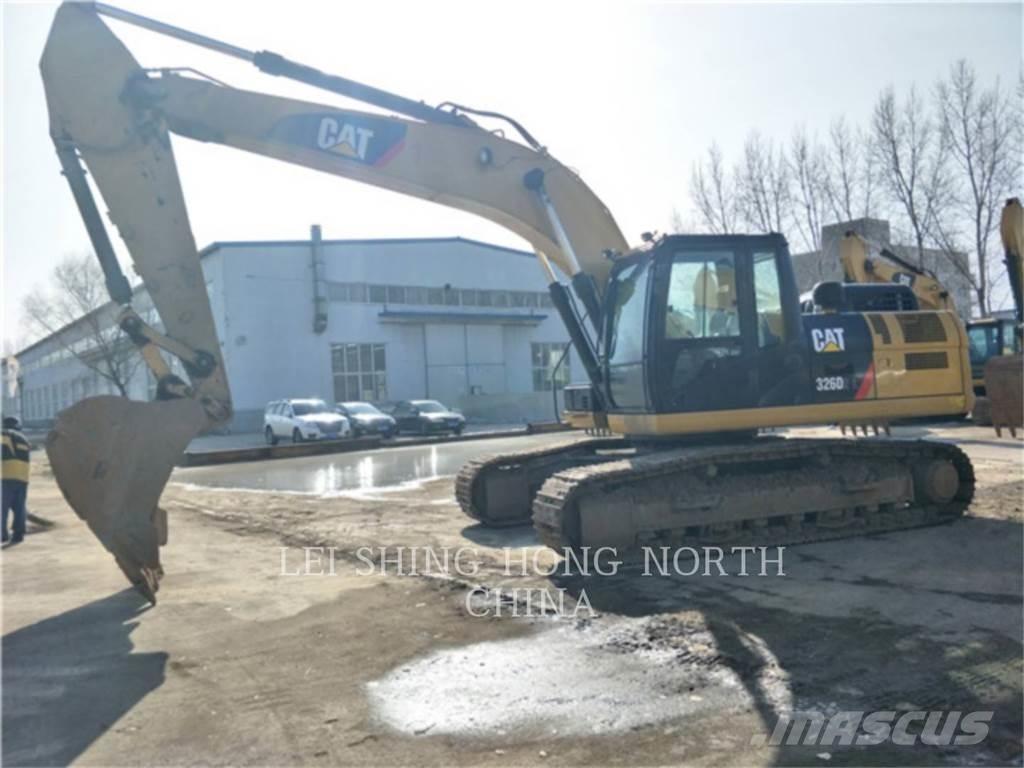 CAT 326D2L Excavatoare pe șenile
