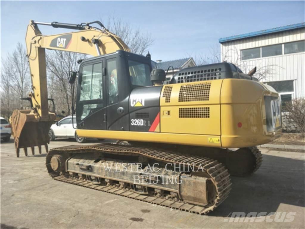 CAT 326D2L Excavatoare pe șenile
