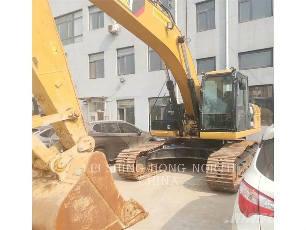 CAT 326D2L Excavatoare pe șenile
