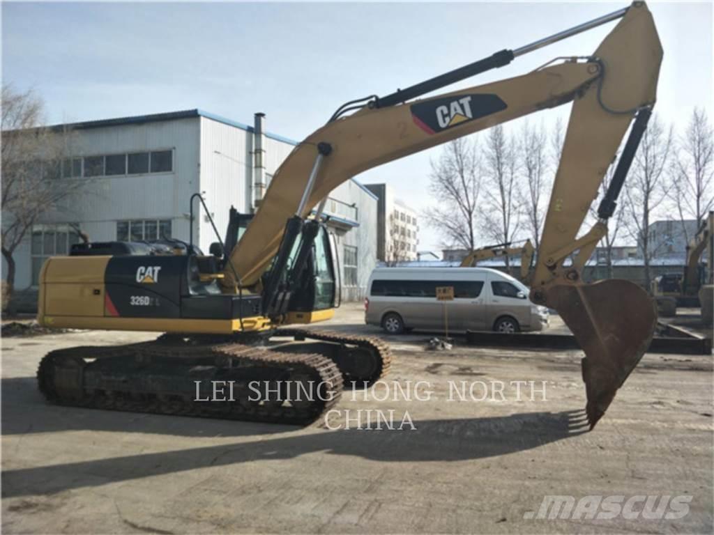 CAT 326D2L Excavatoare pe șenile
