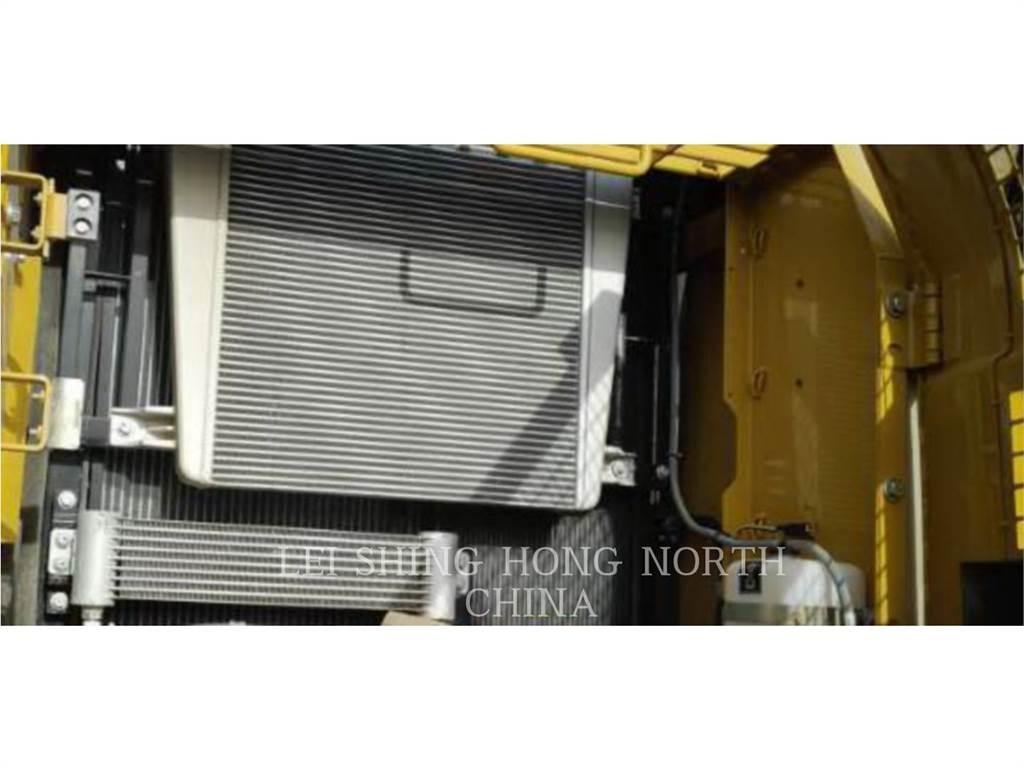 CAT 326D2L Excavatoare pe șenile
