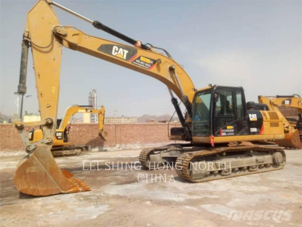 CAT 326D2L Excavatoare pe șenile
