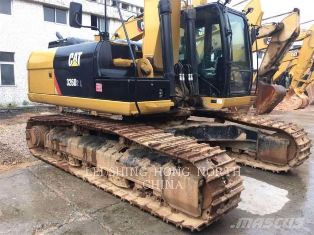 CAT 326D2L Excavatoare pe șenile
