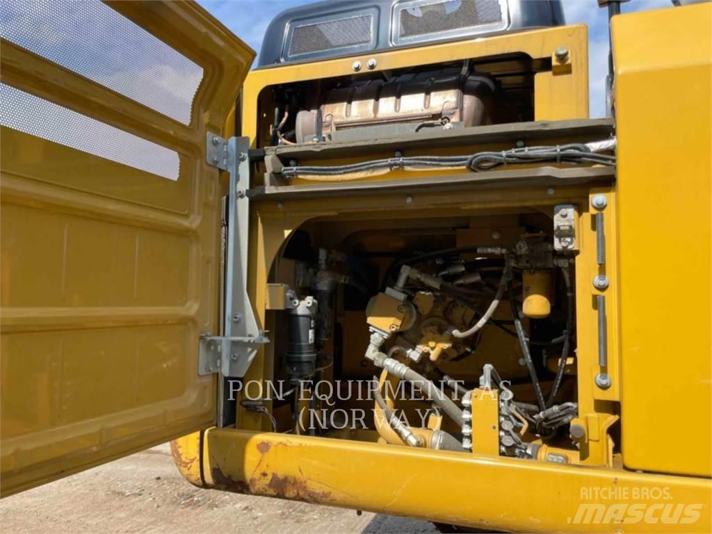CAT 326FL Excavatoare pe șenile
