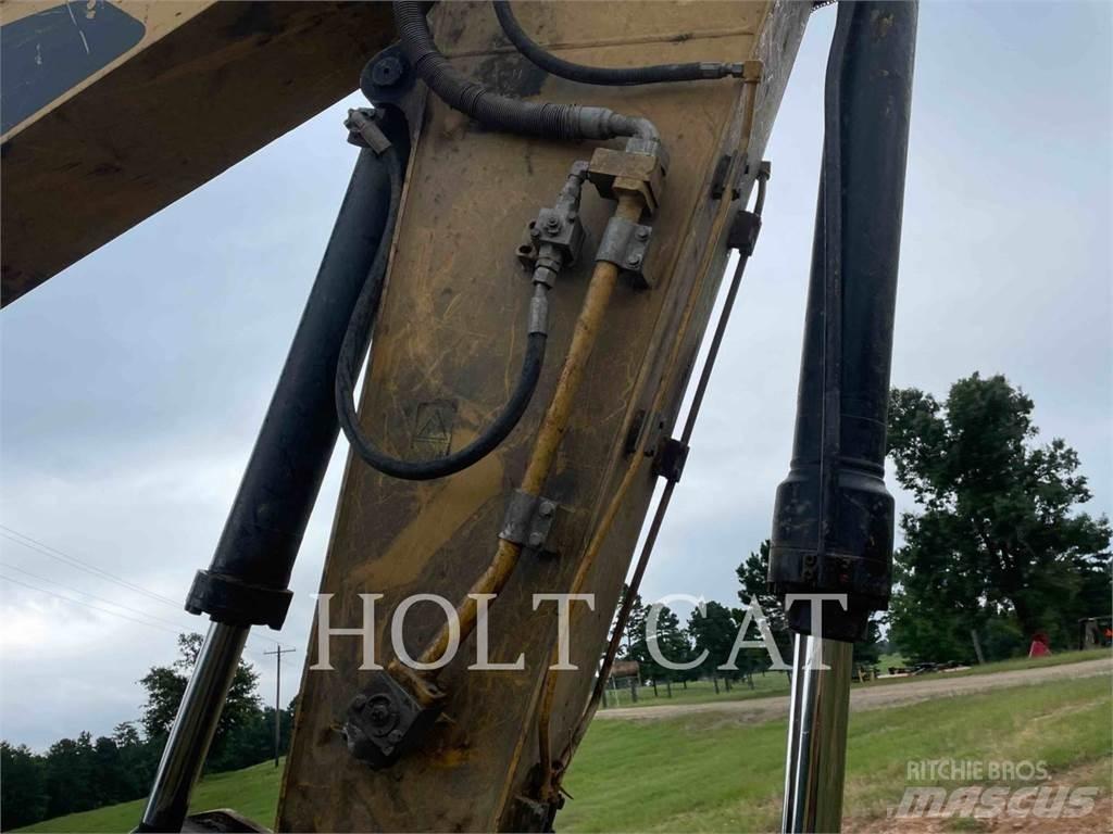 CAT 326FL Excavatoare pe șenile
