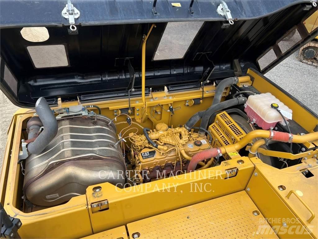 CAT 326FL Excavatoare pe șenile

