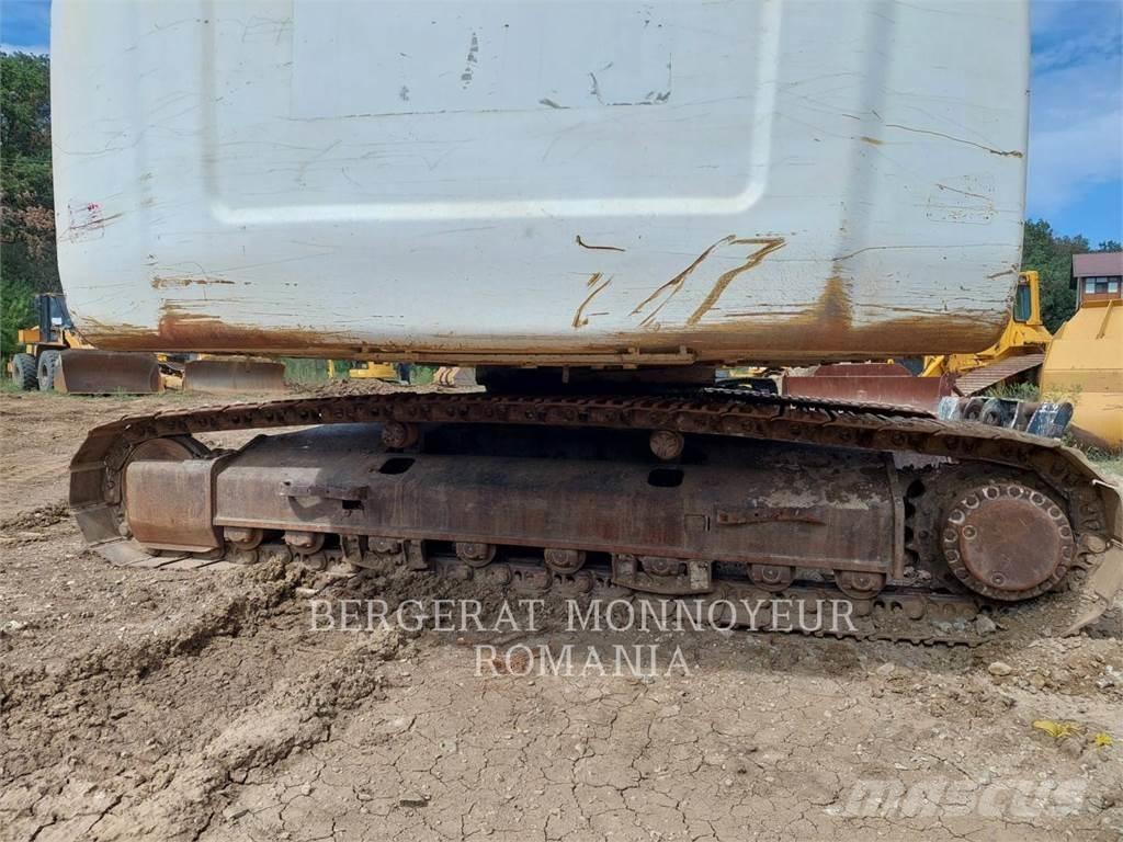 CAT 326FL Excavatoare pe șenile
