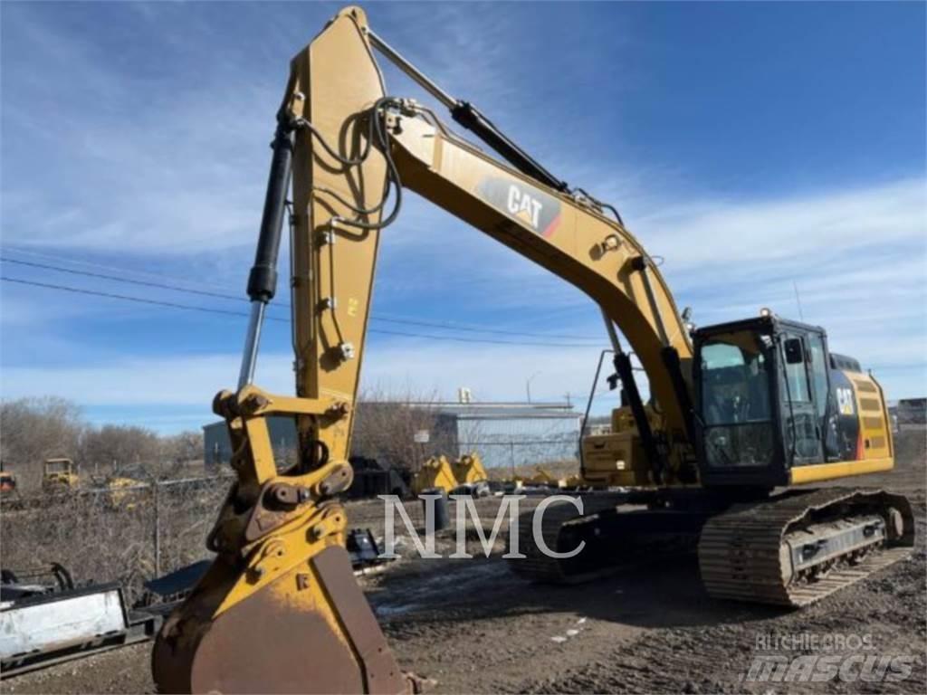 CAT 326FL Excavatoare pe șenile
