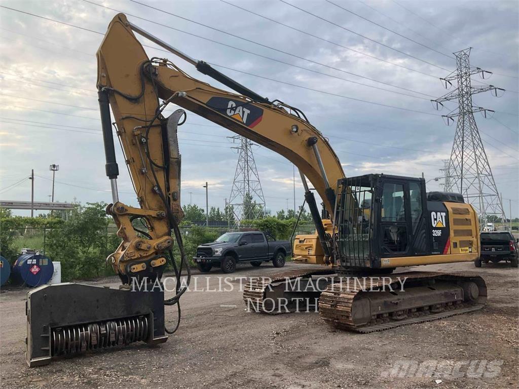 CAT 326FL PTQ Excavatoare pe șenile
