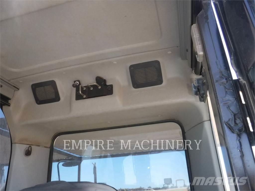 CAT 328DLCR Excavatoare pe șenile
