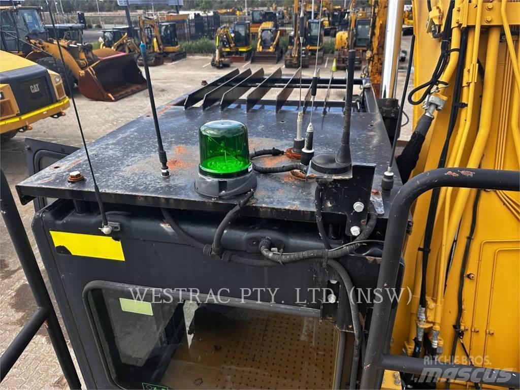 CAT 329DL Excavatoare pe șenile
