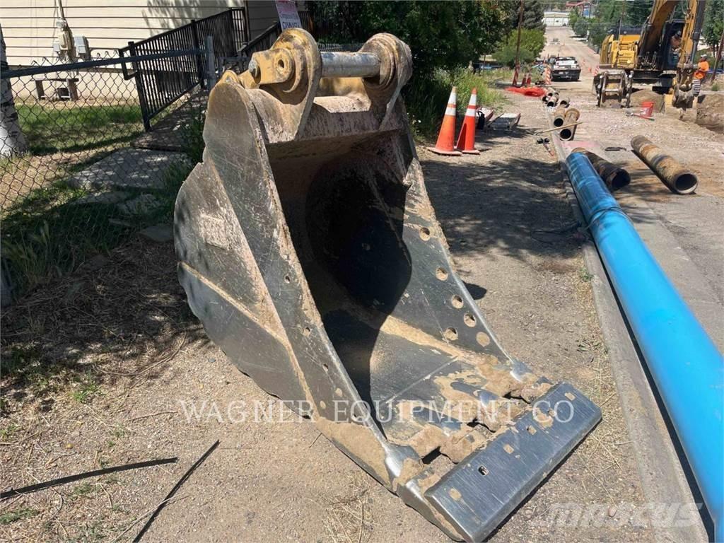 CAT 329FL Excavatoare pe șenile
