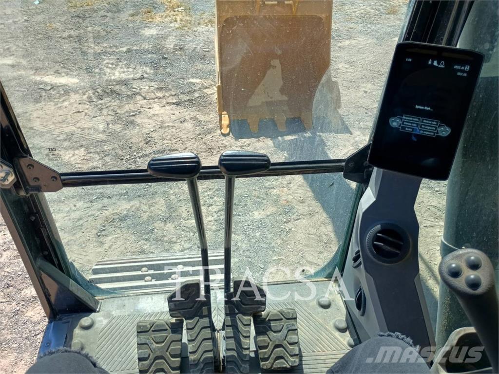 CAT 330 Excavatoare pe șenile
