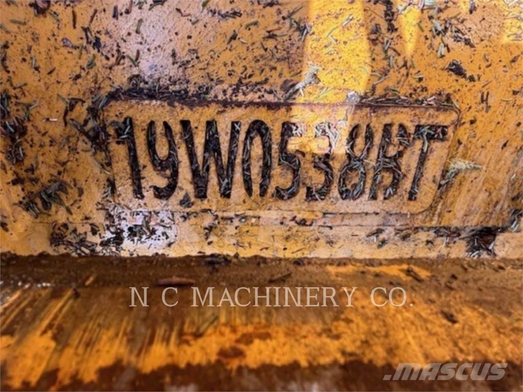 CAT 330 Excavatoare pe șenile
