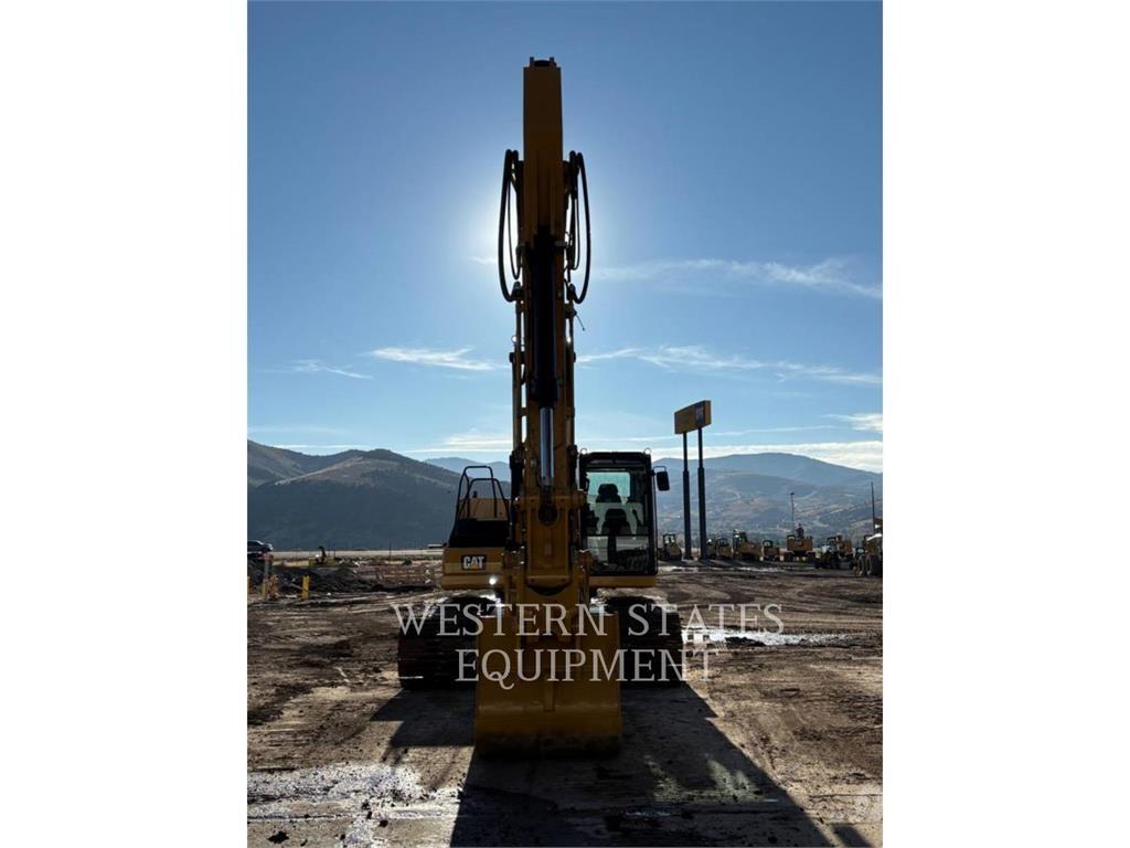 CAT 330 Excavatoare pe șenile
