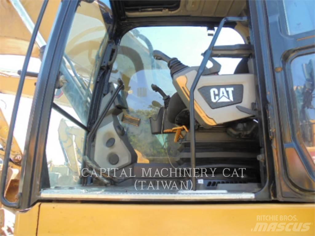 CAT 330-07 Excavatoare pe șenile
