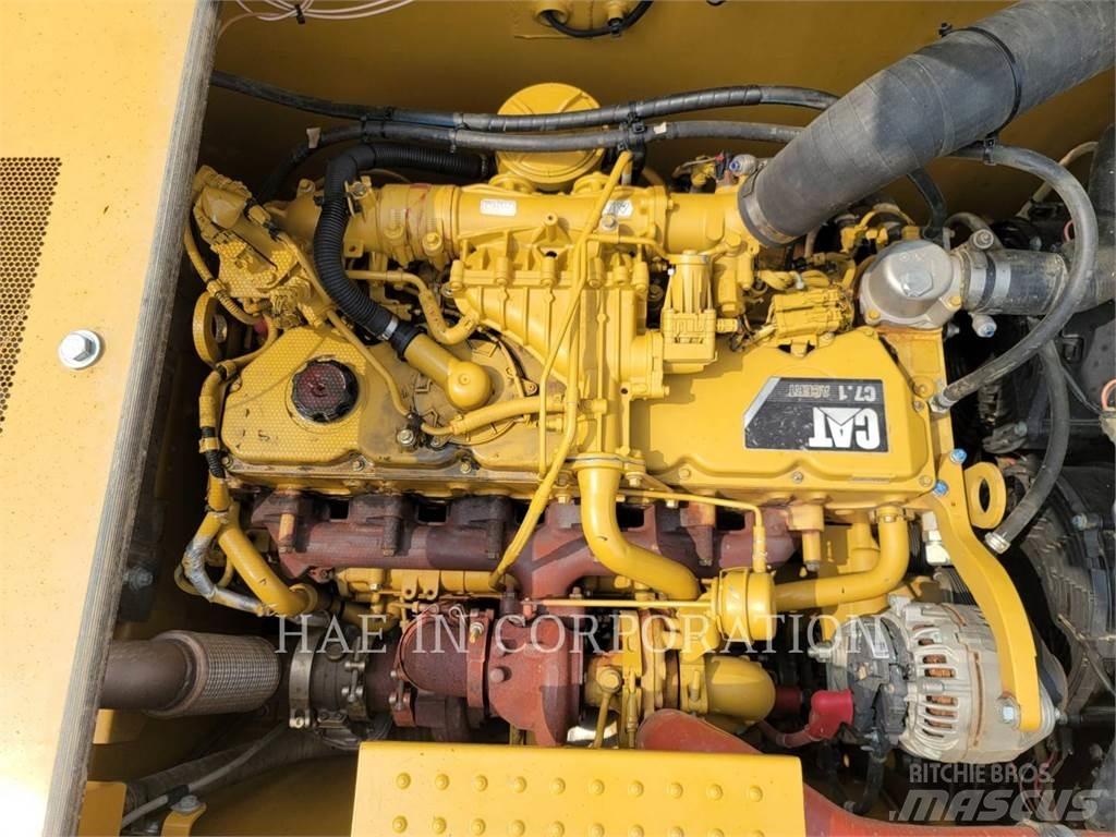CAT 330-07 Excavatoare pe șenile
