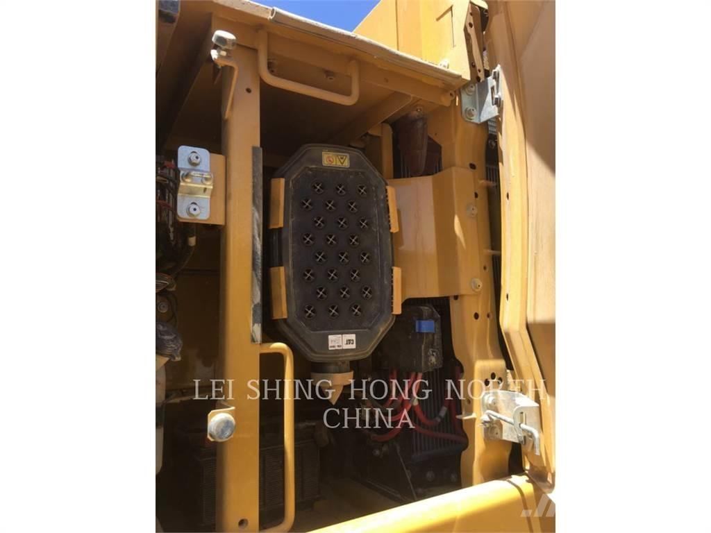 CAT 330-07 Excavatoare pe șenile
