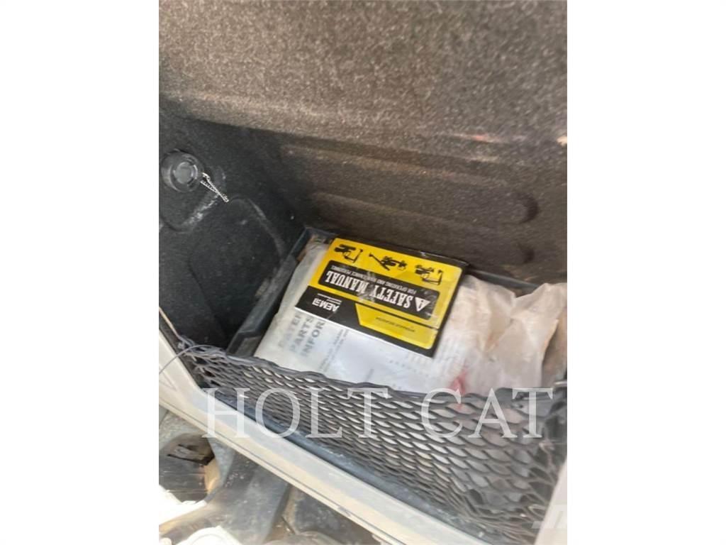 CAT 330 LRF Excavatoare pe șenile
