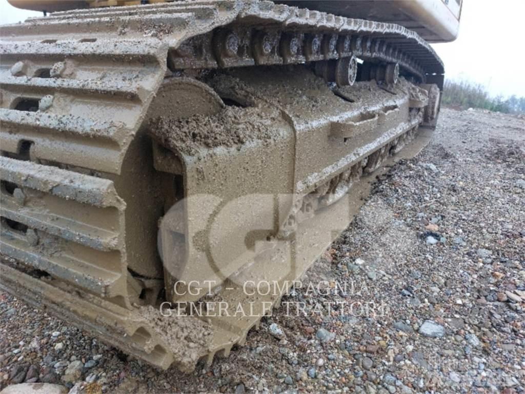 CAT 330 NG Excavatoare pe șenile
