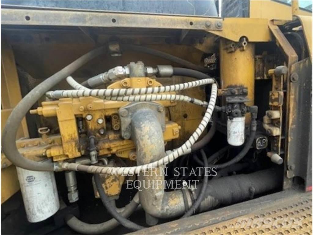 CAT 330B FM Tractoare forestiere