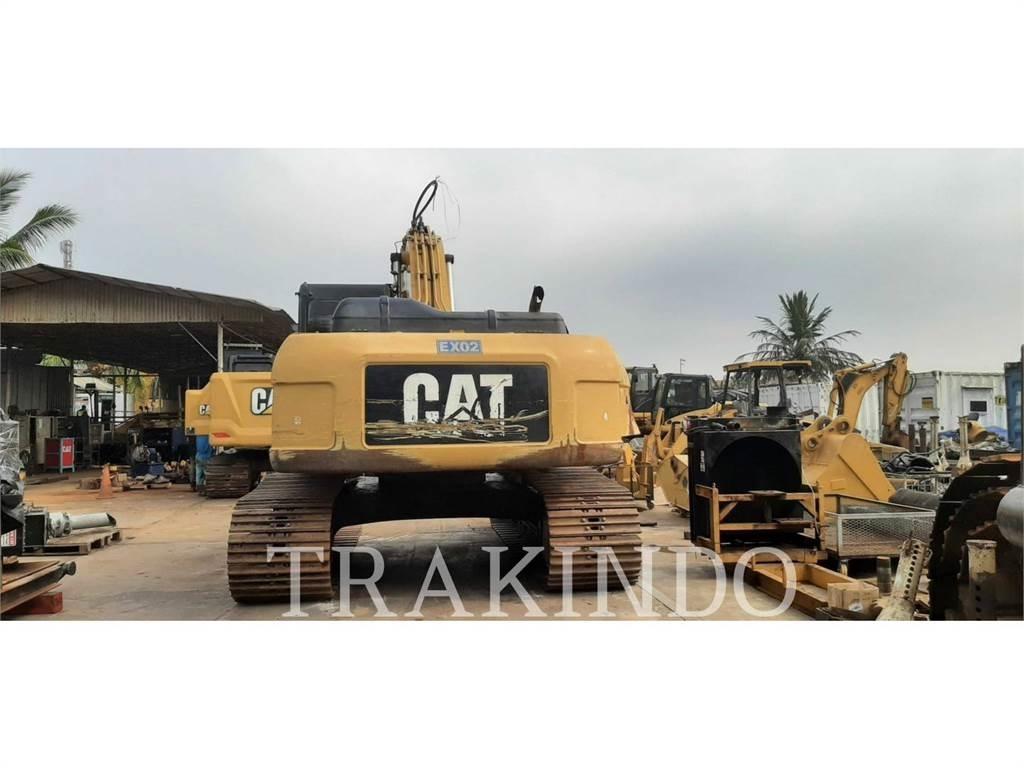CAT 330D2L Excavatoare pe șenile
