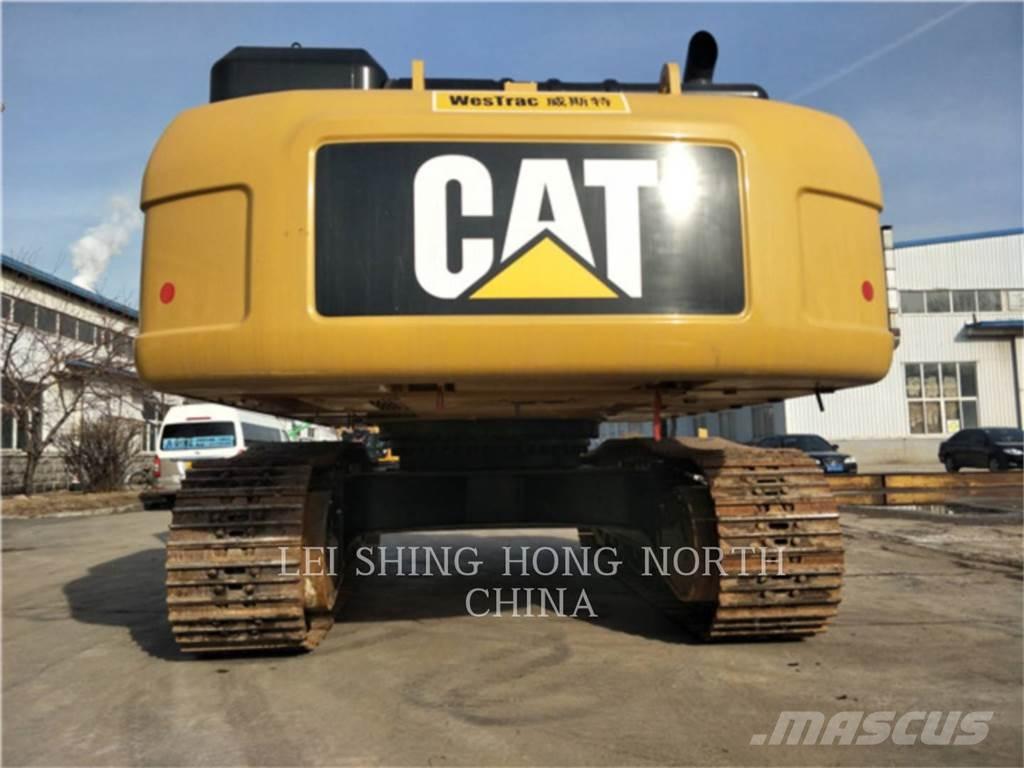 CAT 330D2L Excavatoare pe șenile
