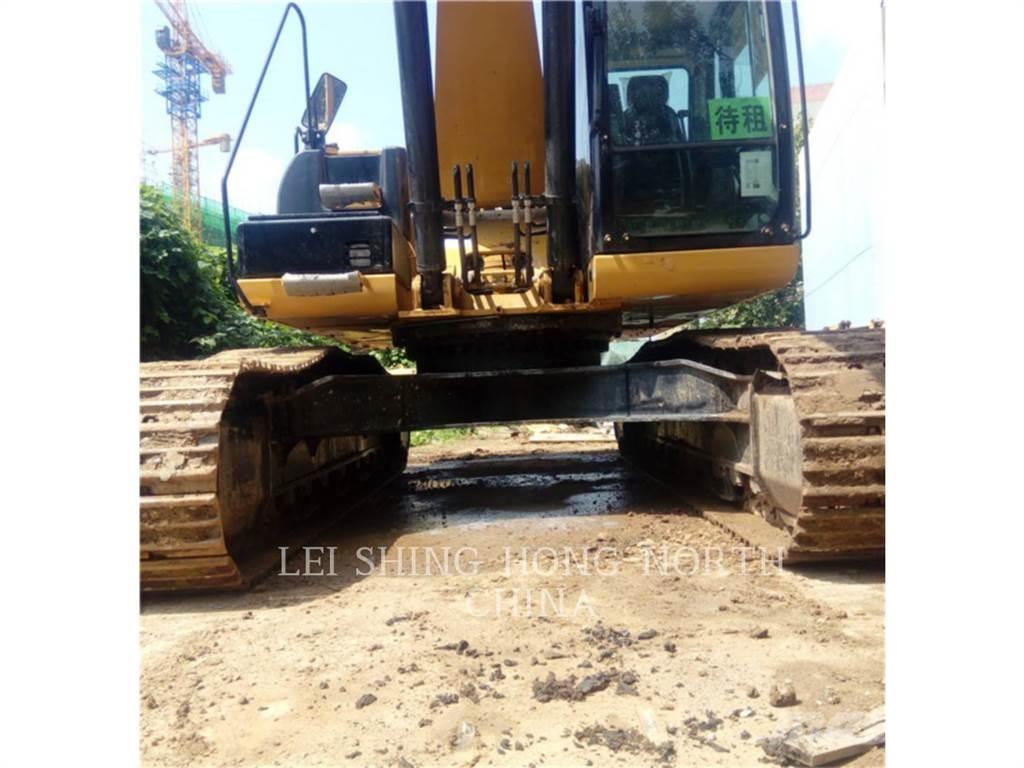 CAT 330D2L Excavatoare pe șenile
