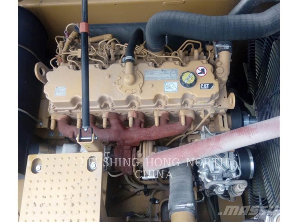 CAT 330D2L Excavatoare pe șenile
