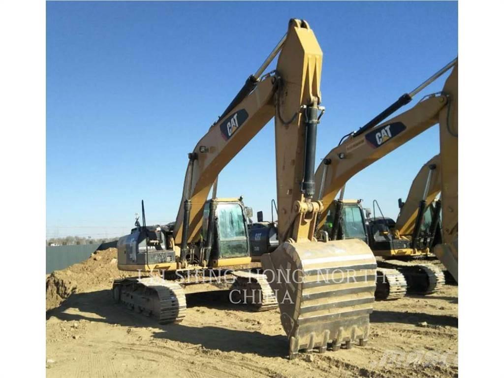 CAT 330D2L Excavatoare pe șenile
