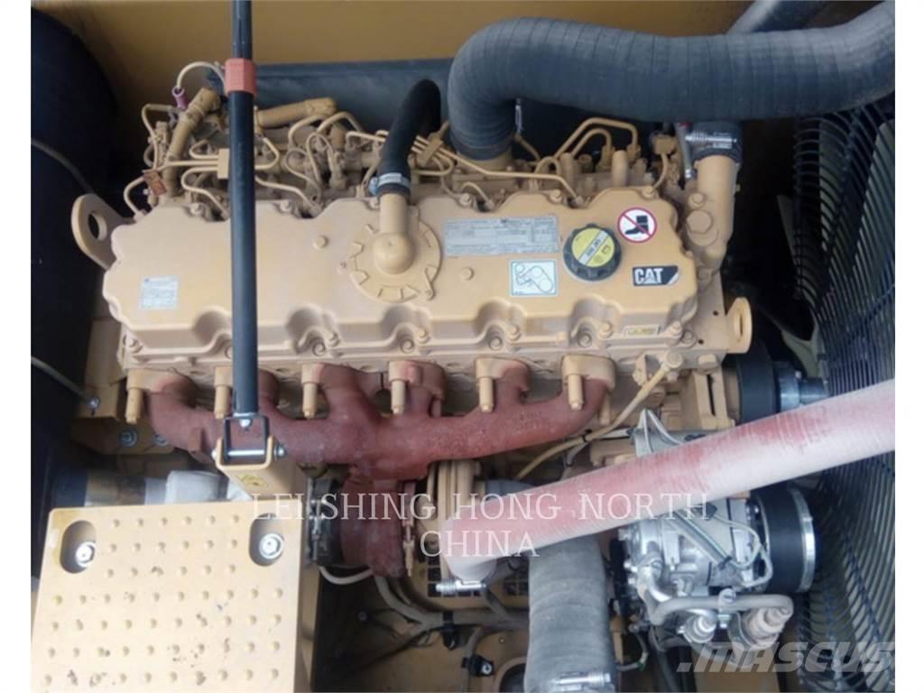 CAT 330D2L Excavatoare pe șenile
