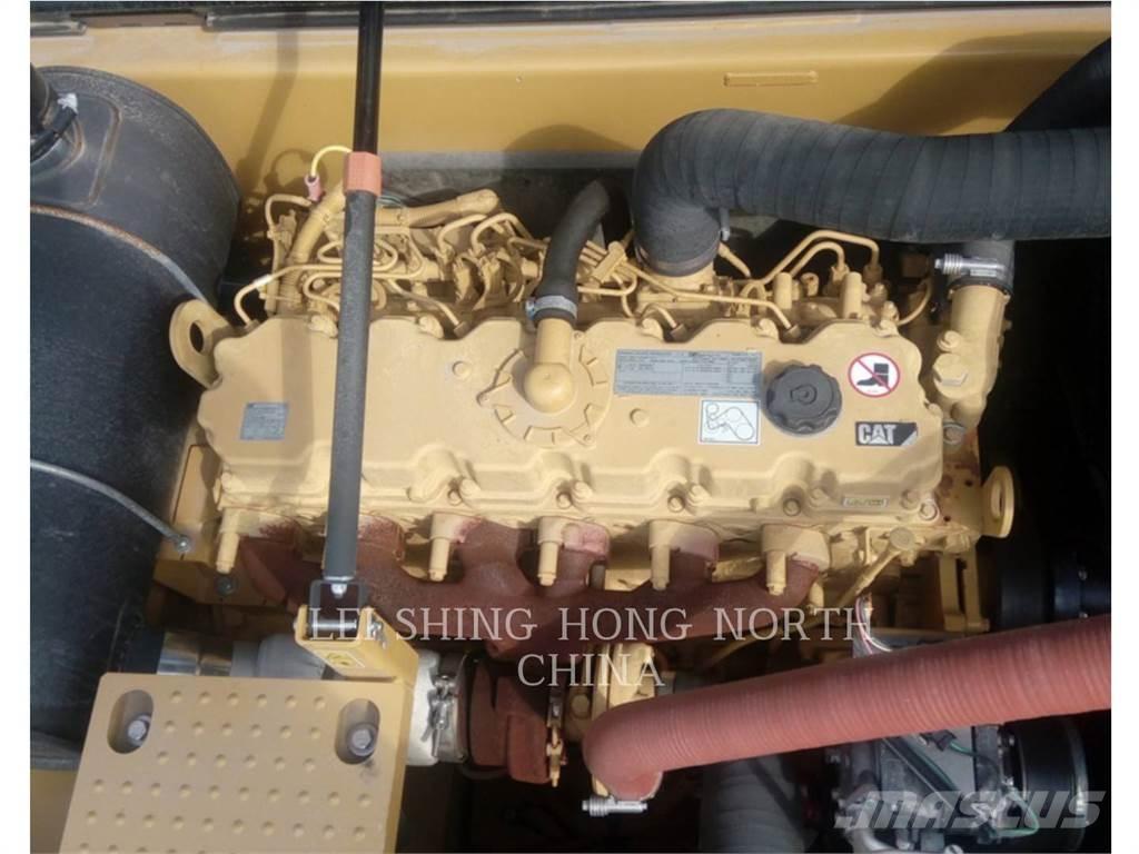 CAT 330D2L Excavatoare pe șenile
