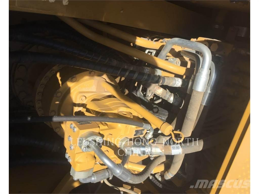 CAT 330D2L Excavatoare pe șenile
