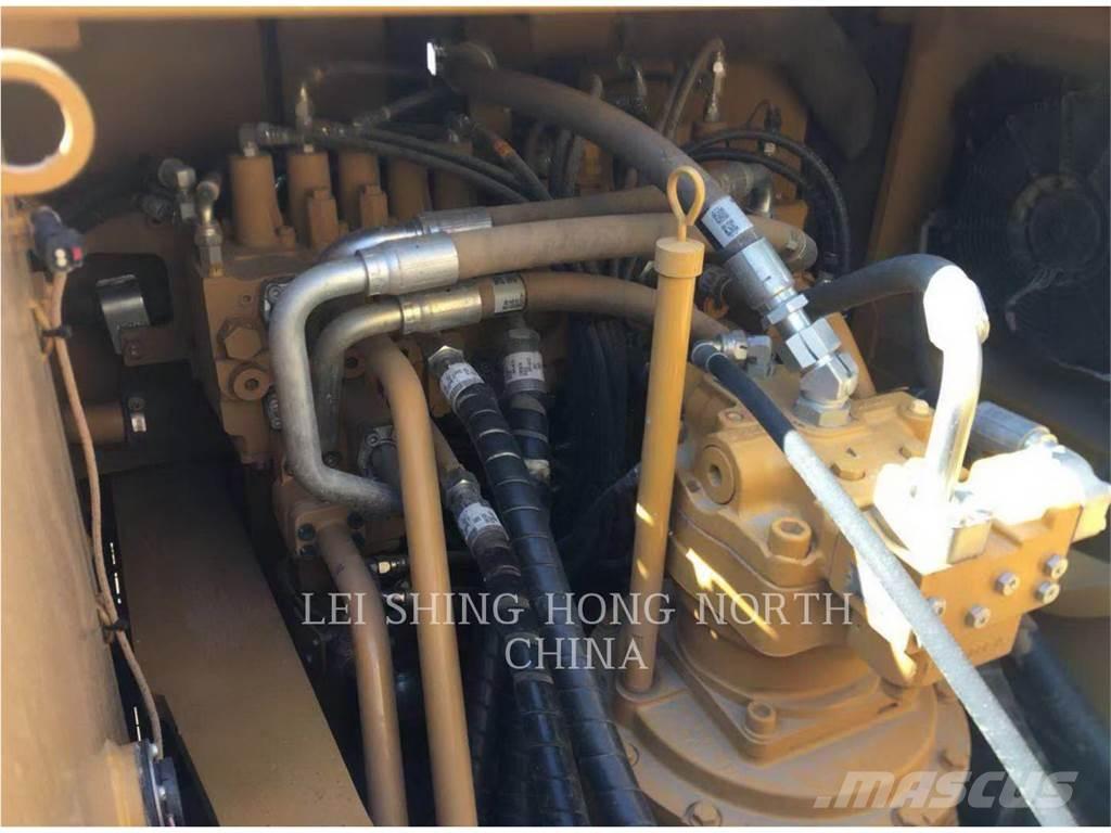 CAT 330D2L Excavatoare pe șenile
