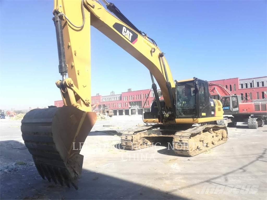 CAT 330D2L Excavatoare pe șenile
