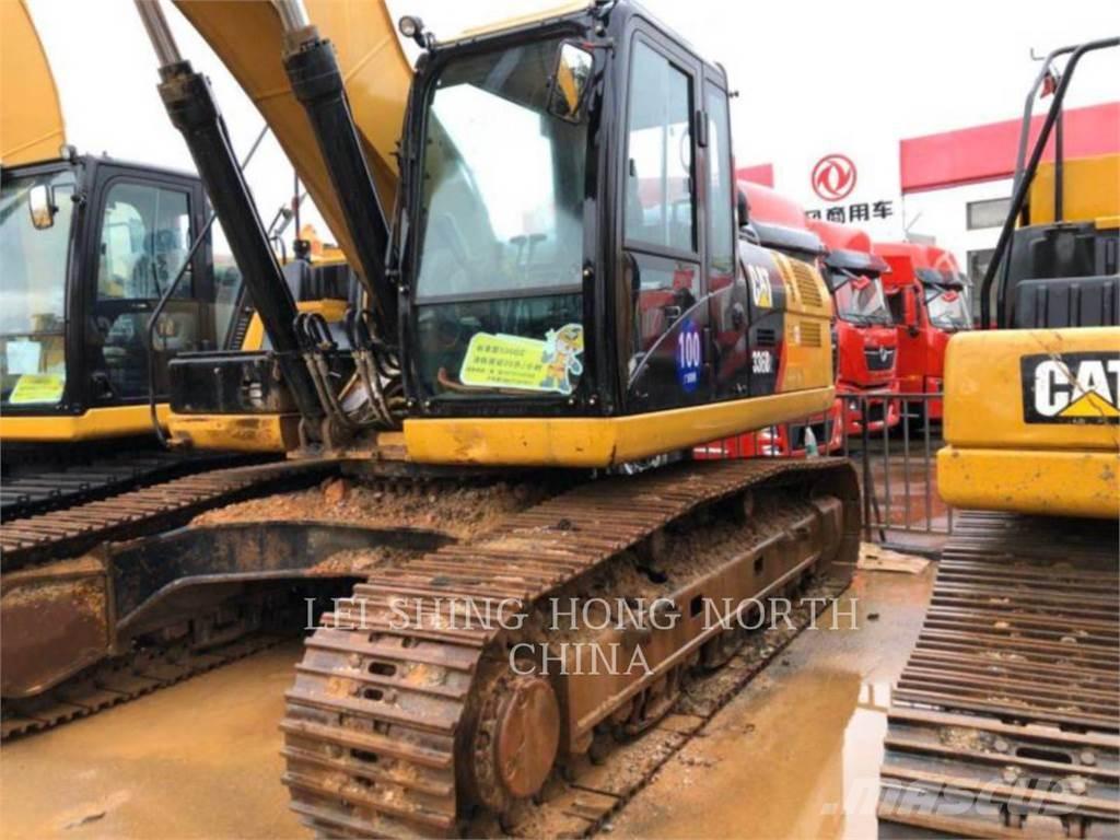 CAT 330D2L Excavatoare pe șenile
