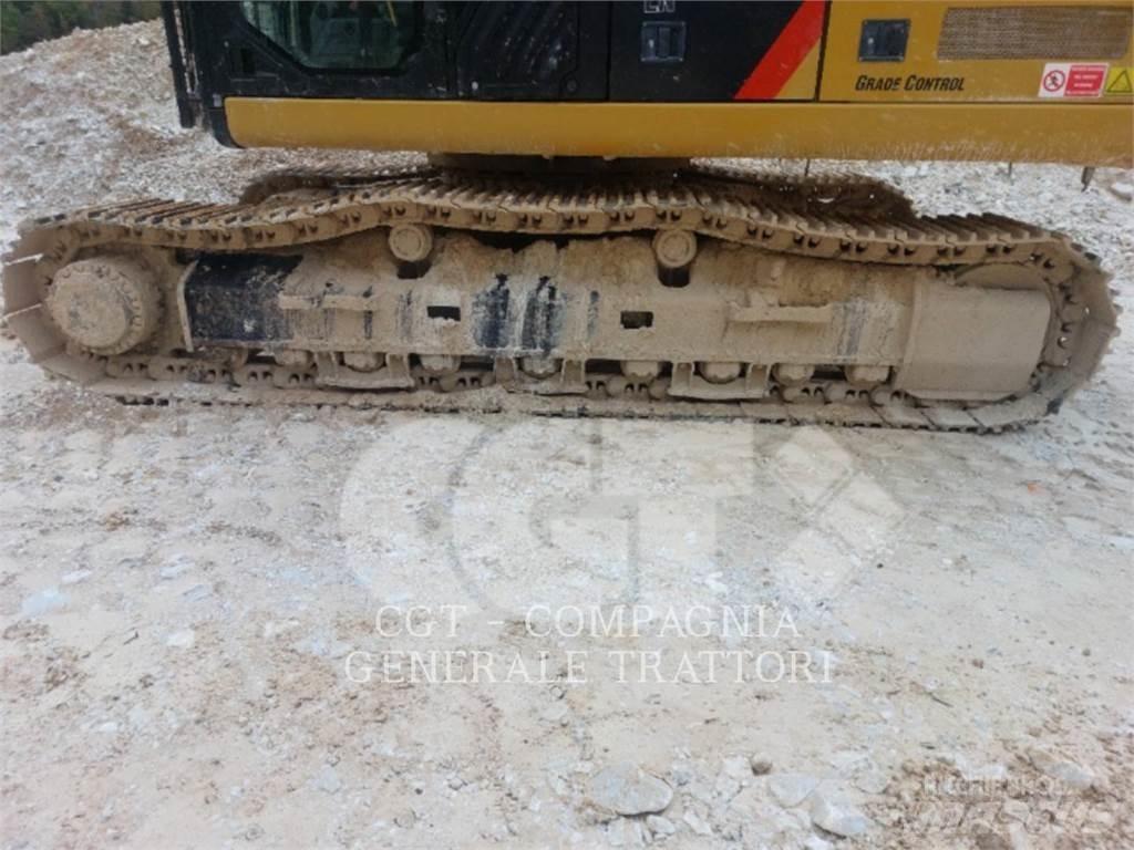 CAT 330F Excavatoare pe șenile

