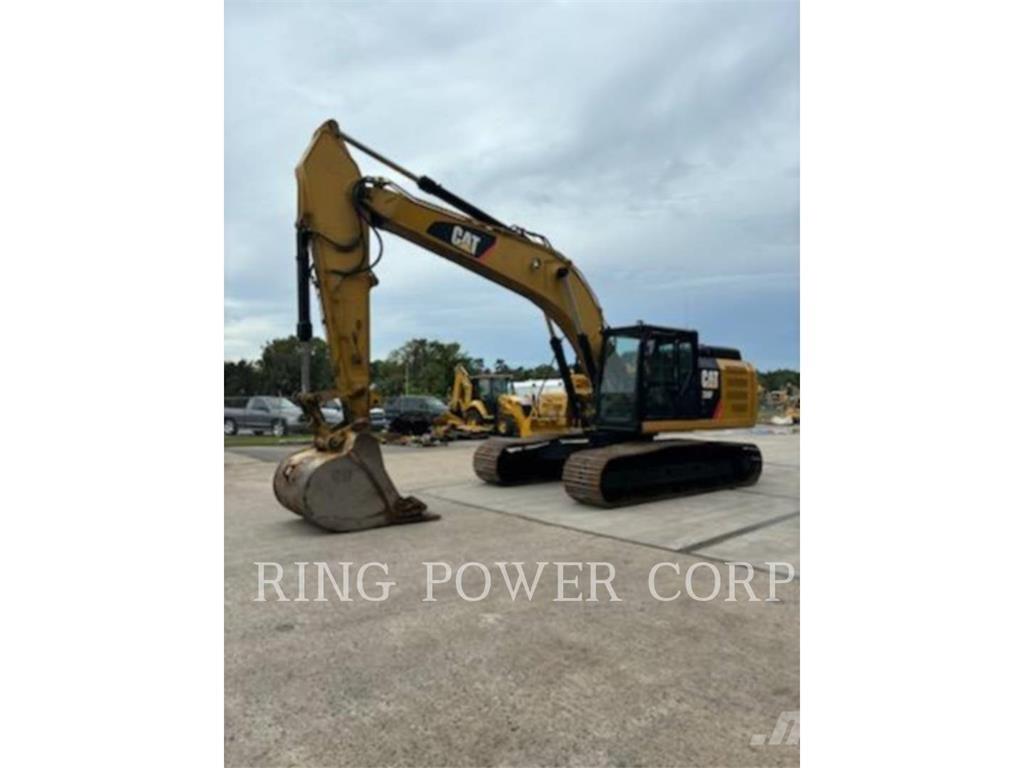 CAT 330FL Excavatoare pe șenile
