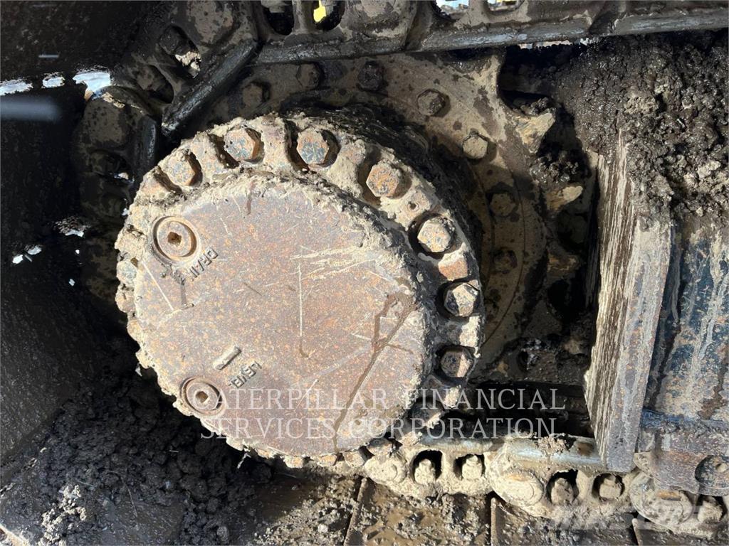 CAT 330FL Excavatoare pe șenile
