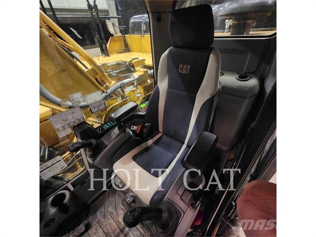 CAT 330FL TC Excavatoare pe șenile
