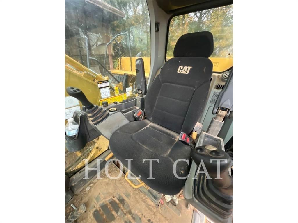 CAT 330GC Excavatoare pe șenile
