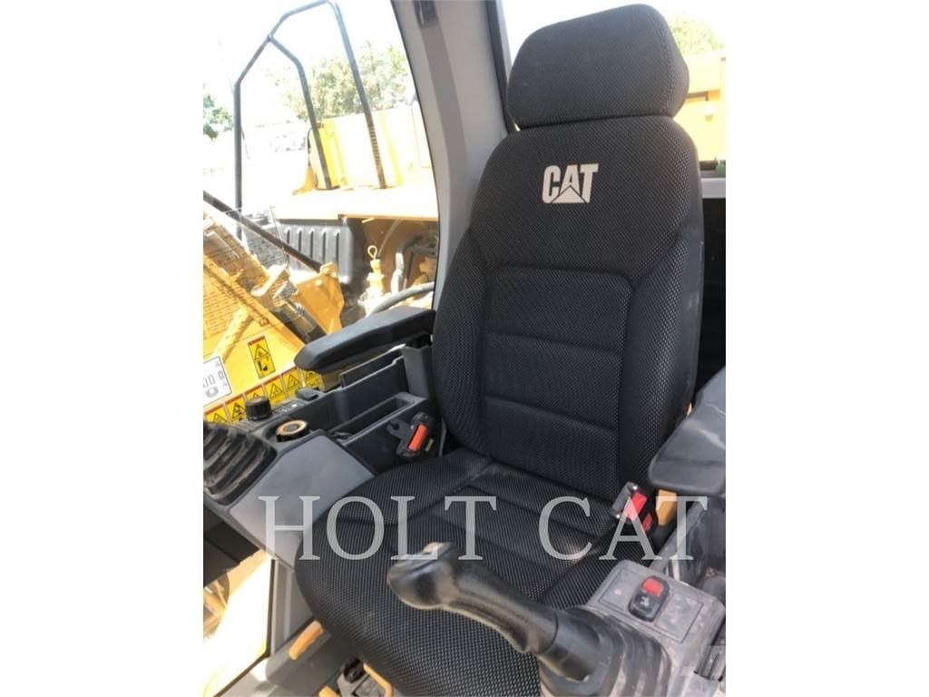 CAT 330GC Excavatoare pe șenile
