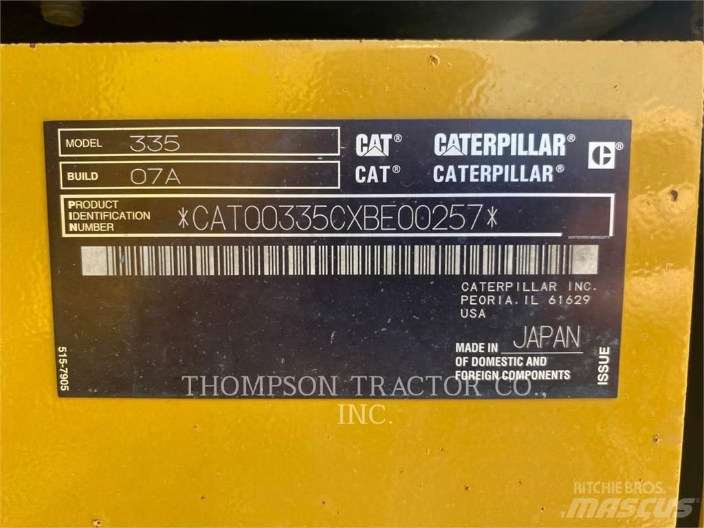 CAT 335 Excavatoare pe șenile
