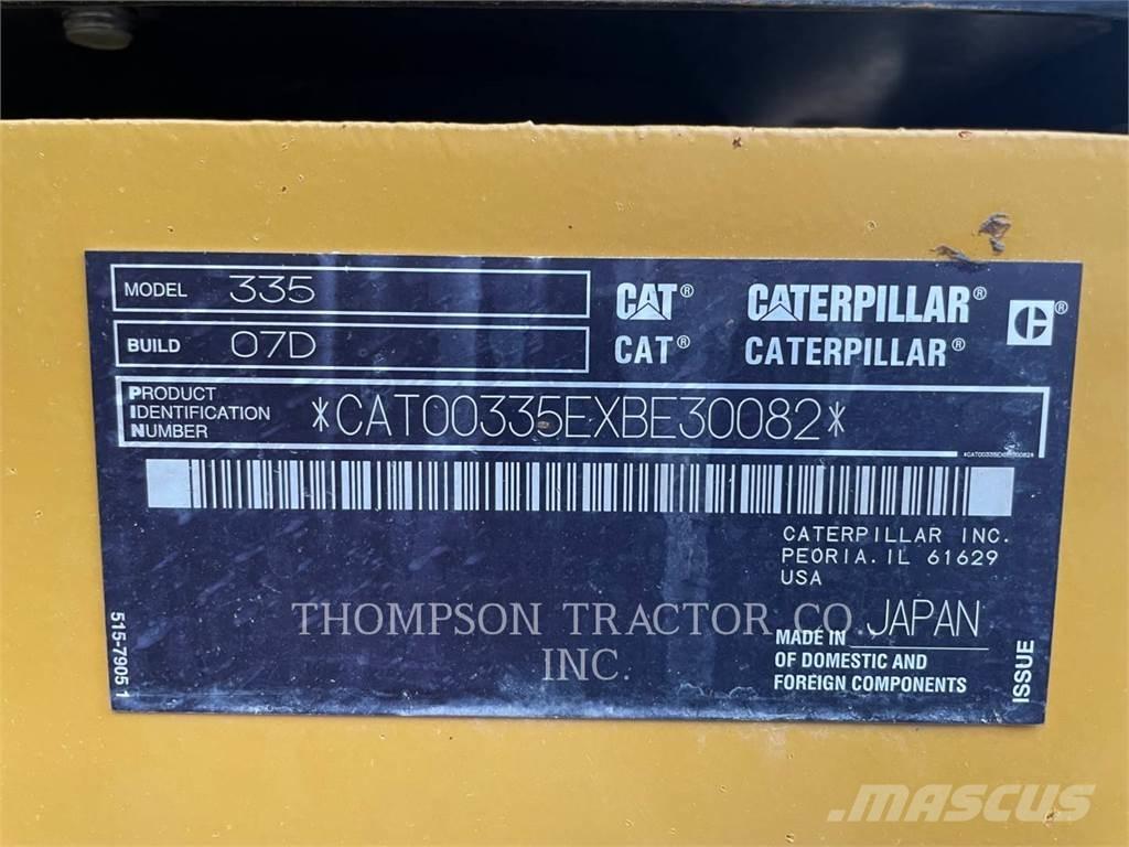 CAT 335 Excavatoare pe șenile
