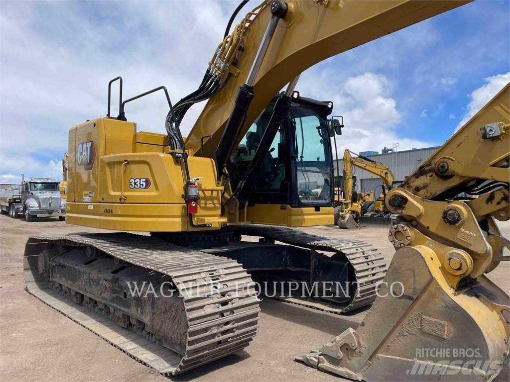 CAT 335 Excavatoare pe șenile
