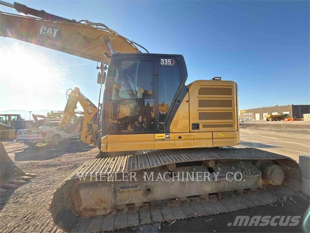 CAT 335 TH Excavatoare pe șenile
