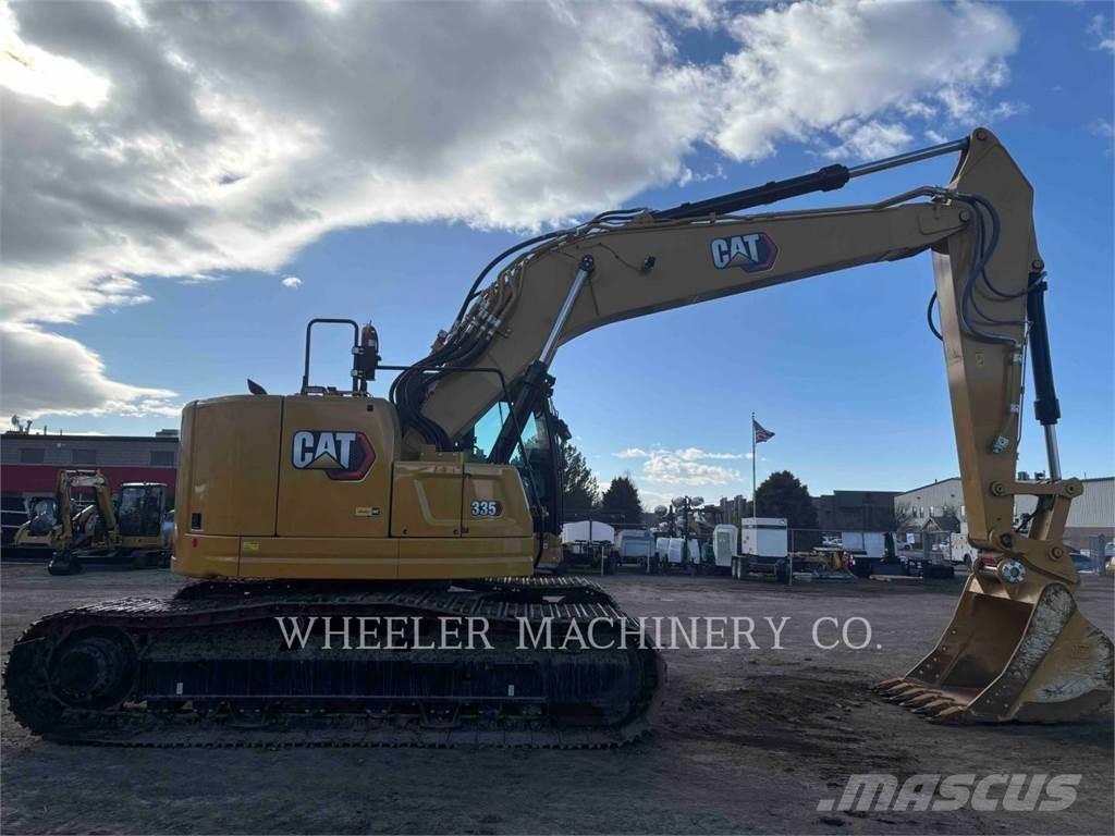 CAT 335 TH Excavatoare pe șenile
